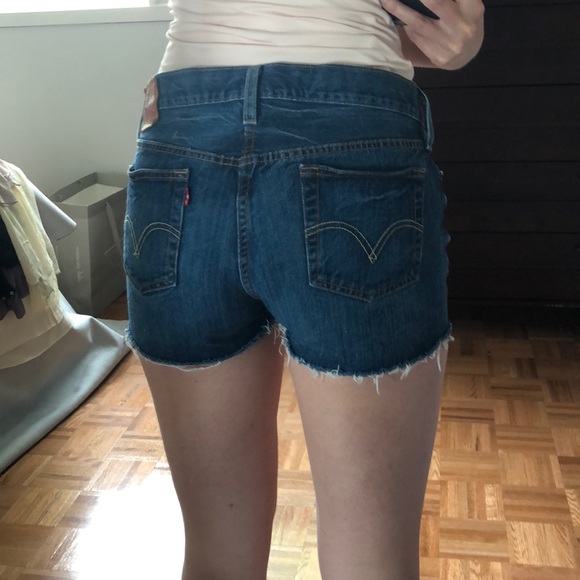 Levis Shorts Cut Offs - Picture 8 of 10